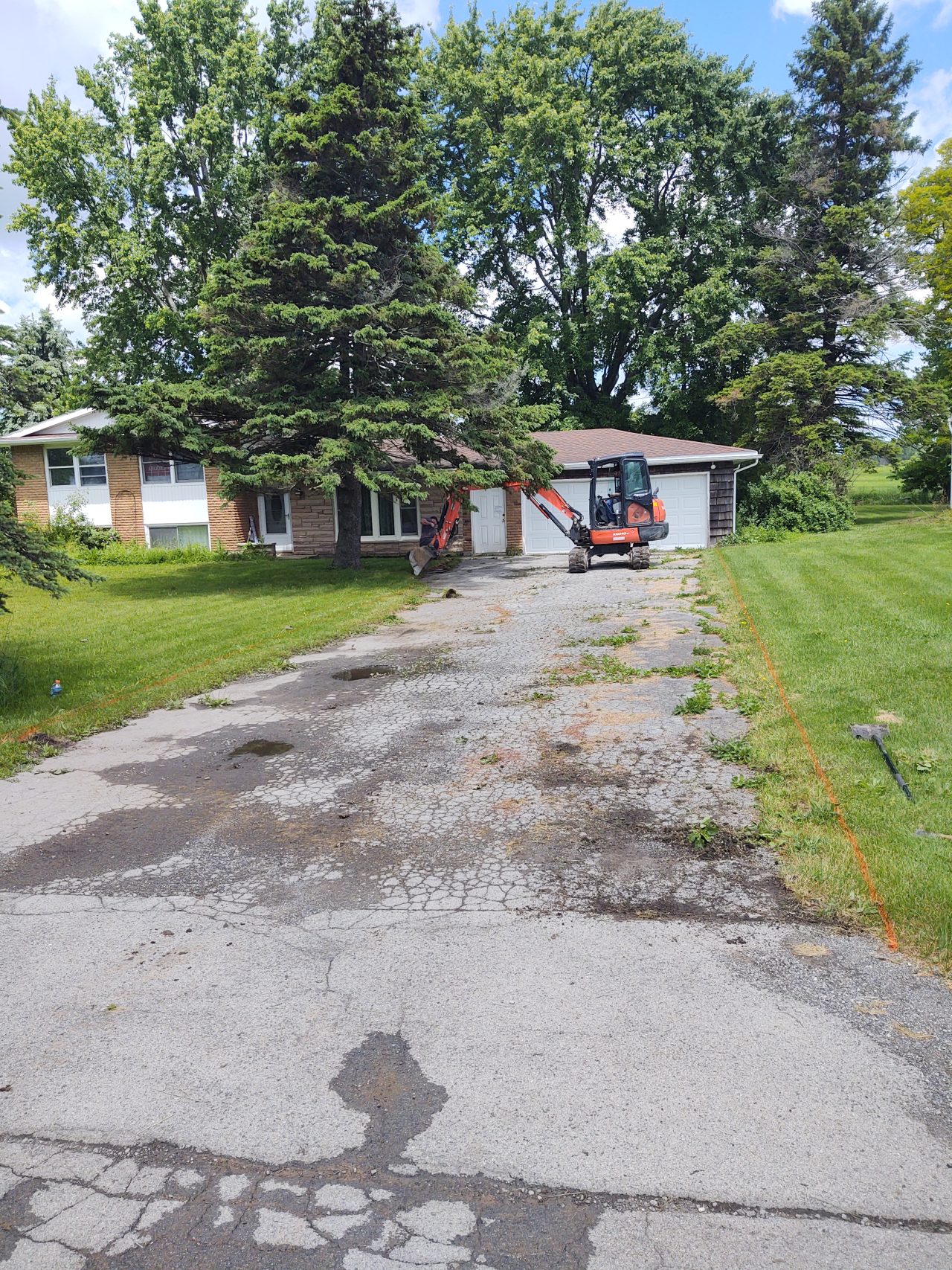 Pro Seal and Paving Excavation Contractors (17)